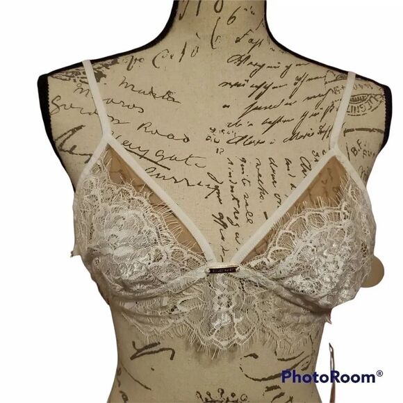 StyleStalker Ladies Size XS Safia Eyelash Lace Bra in White - Picture 5 of 5